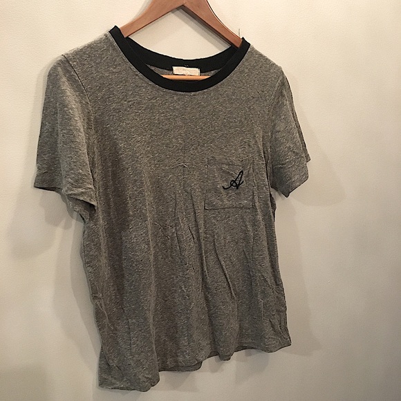 FREE w/ bundle Truly Madly Deeply Tree - Picture 2 of 5